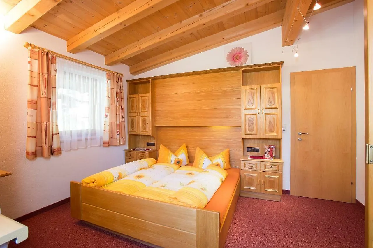 Haus Alois Bed and Breakfast Sölden Bed & Breakfast
